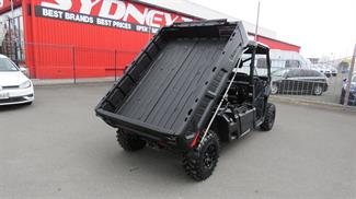 2020 Can-Am Defender - Thumbnail