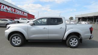 2026 Nissan Navara - Thumbnail