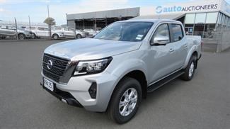 2026 Nissan Navara - Thumbnail