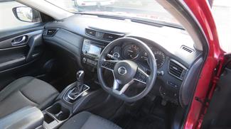 2020 Nissan X-Trail - Thumbnail