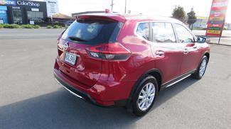 2020 Nissan X-Trail - Thumbnail