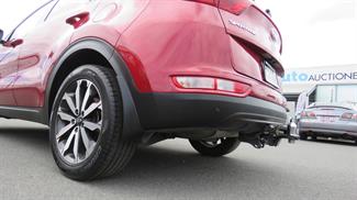 2016 Kia Sportage - Thumbnail