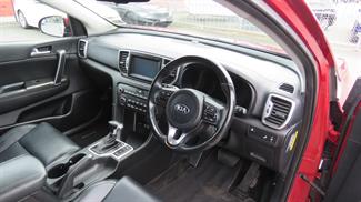 2016 Kia Sportage - Thumbnail