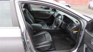2015 Hyundai Sonata - Thumbnail
