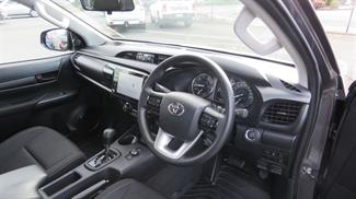 2026 Toyota Hilux - Thumbnail