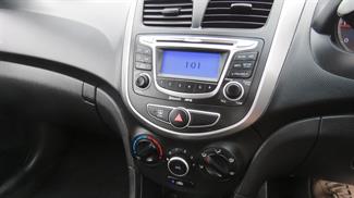 2012 Hyundai Accent - Thumbnail