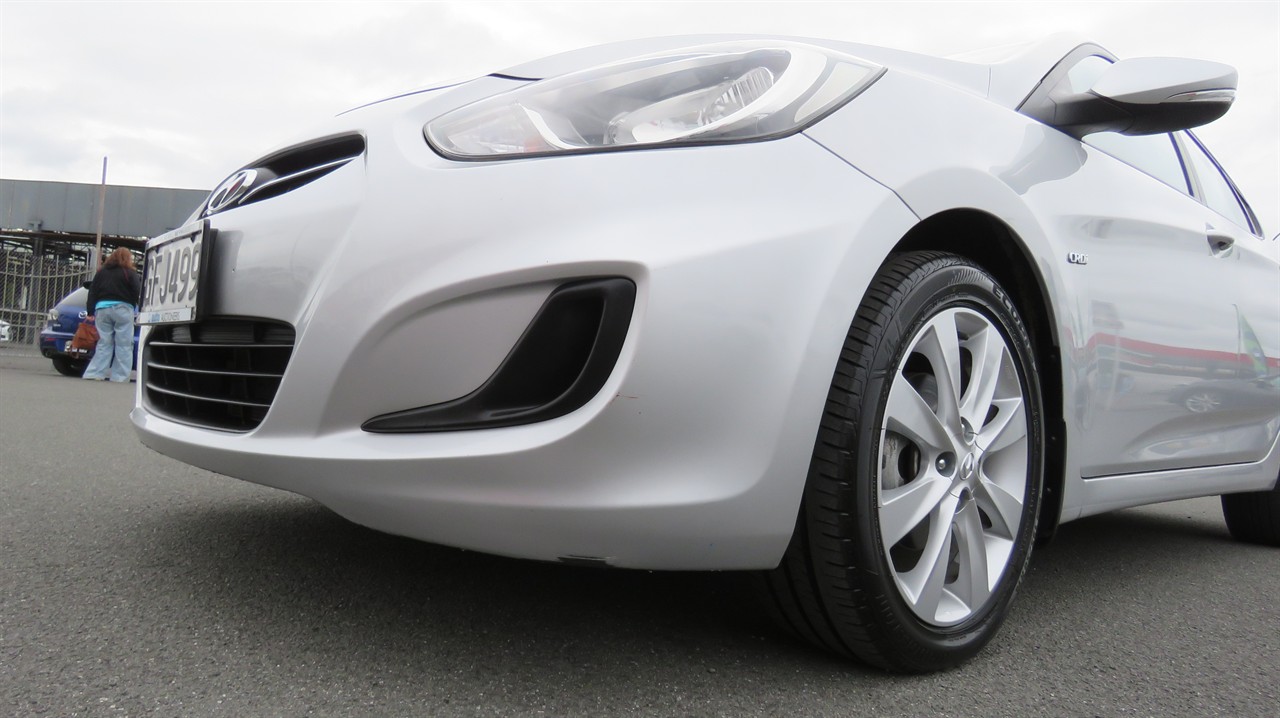 2012 Hyundai Accent