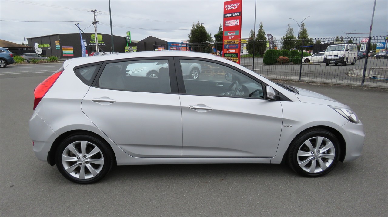 2012 Hyundai Accent