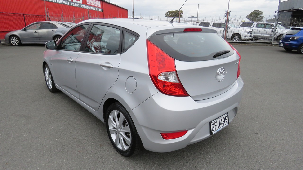 2012 Hyundai Accent