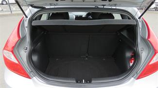 2012 Hyundai Accent - Thumbnail