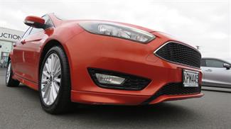 2017 Ford Focus - Thumbnail