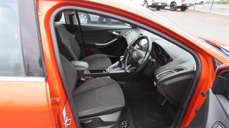2017 Ford Focus - Thumbnail