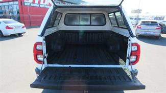 2021 Toyota Hilux - Thumbnail