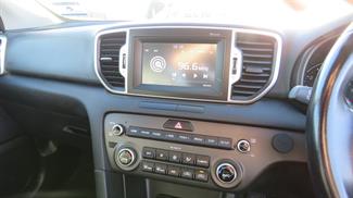 2016 Kia Sportage - Thumbnail