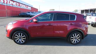 2016 Kia Sportage - Thumbnail
