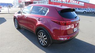 2016 Kia Sportage - Thumbnail