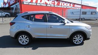 2023 MG Zs - Thumbnail