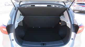 2023 MG Zs - Thumbnail