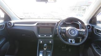 2023 MG Zs - Thumbnail