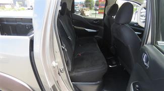 2019 Nissan Navara - Thumbnail