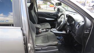 2019 Nissan Navara - Thumbnail