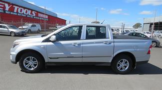 2014 Ssangyong Actyon Sports - Thumbnail
