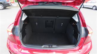 2019 Ford Focus - Thumbnail