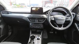 2019 Ford Focus - Thumbnail