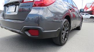 2020 Subaru Outback - Thumbnail