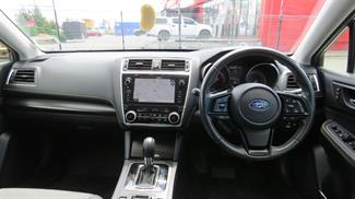 2020 Subaru Outback - Thumbnail