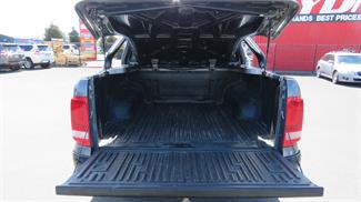 2014 Volkswagen Amarok - Thumbnail