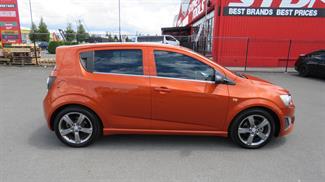 2015 Holden Barina - Thumbnail