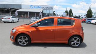 2015 Holden Barina - Thumbnail