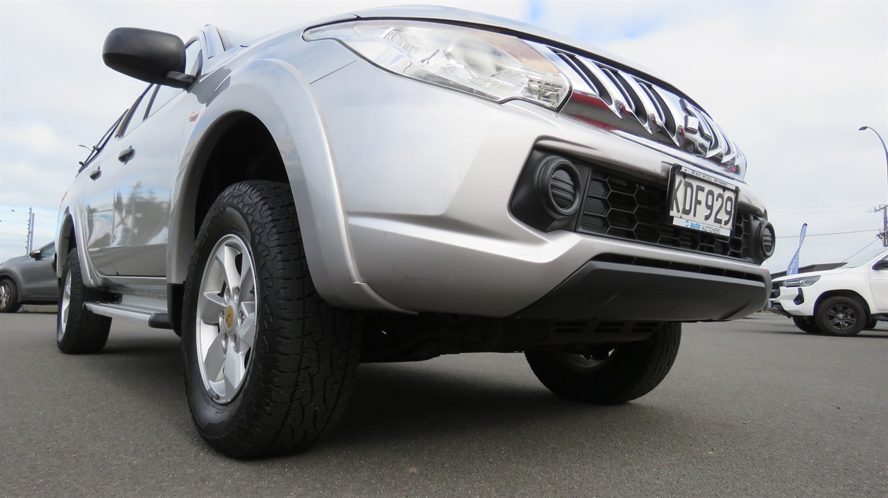 2016 Mitsubishi Triton