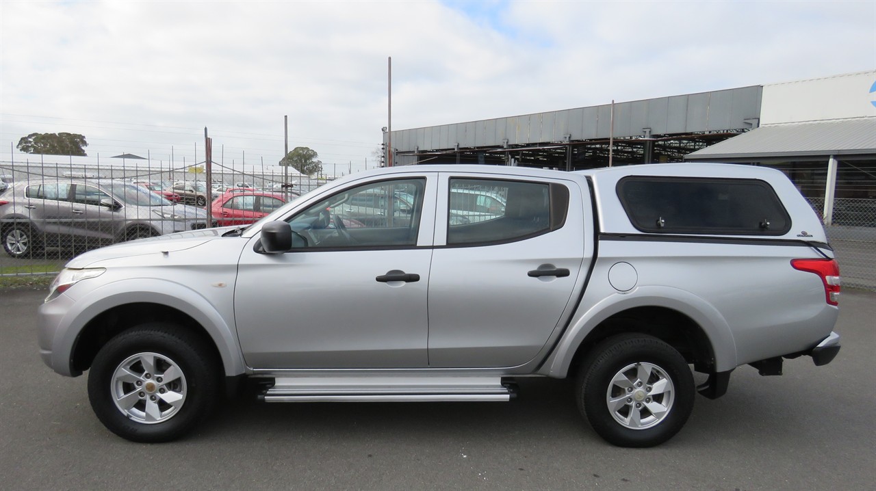 2016 Mitsubishi Triton