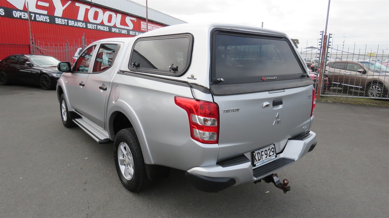 2016 Mitsubishi Triton