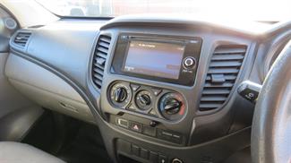 2018 Mitsubishi Triton - Thumbnail