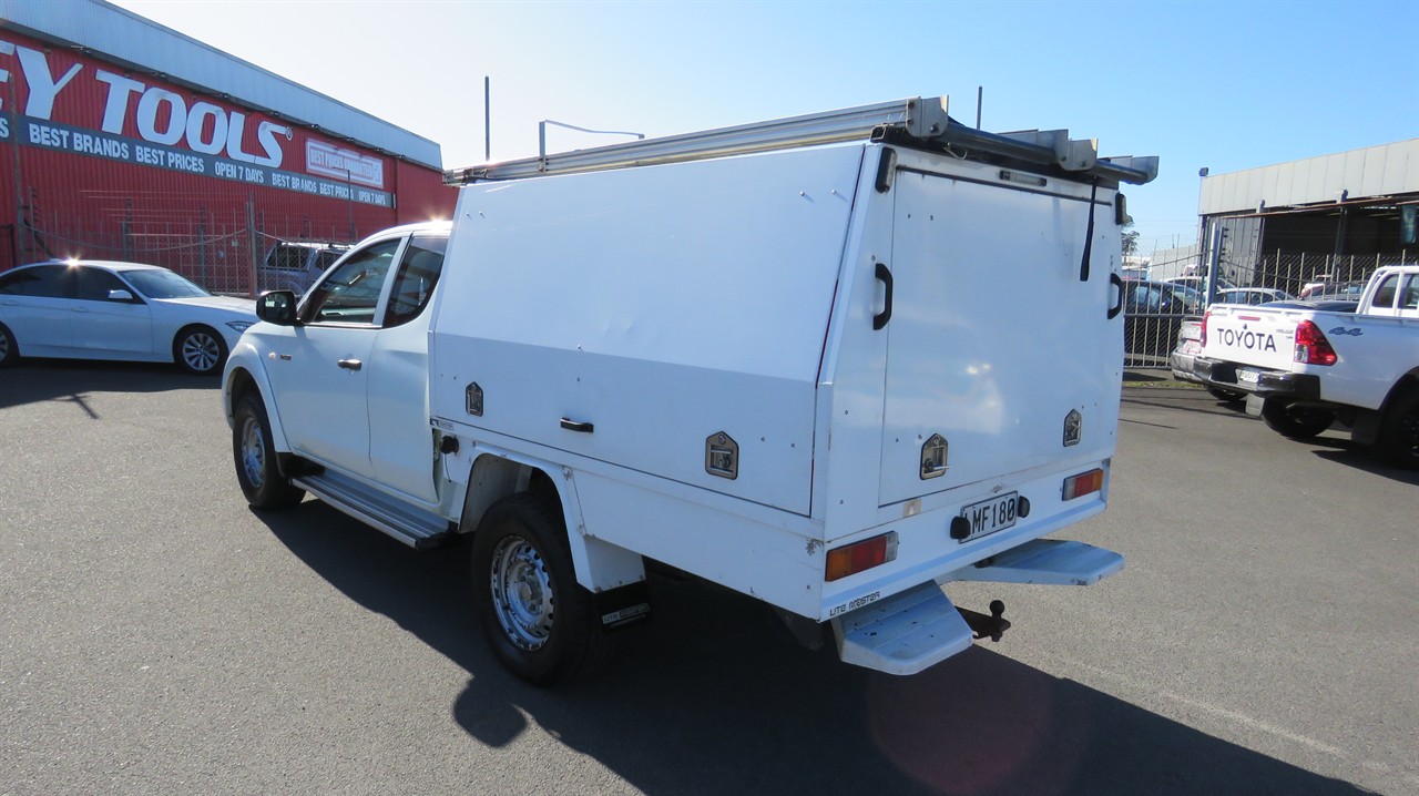2018 Mitsubishi Triton