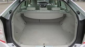 2014 Toyota Prius - Thumbnail