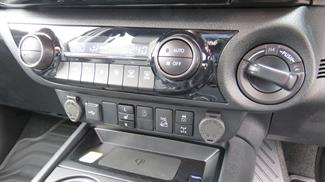 2026 Toyota Hilux - Thumbnail