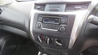 2019 Nissan Navara - Thumbnail