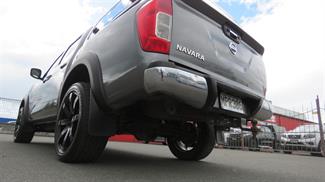 2019 Nissan Navara - Thumbnail