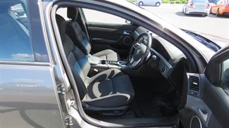 2011 Holden Commodore - Thumbnail