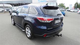 2015 Toyota Highlander - Thumbnail