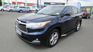 2015 Toyota Highlander - Thumbnail