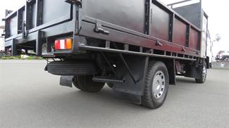 2002 Daihatsu Delta - Thumbnail