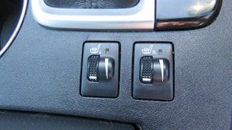 2017 Toyota Highlander - Thumbnail