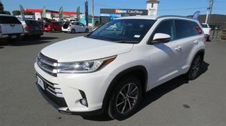 2017 Toyota Highlander - Thumbnail