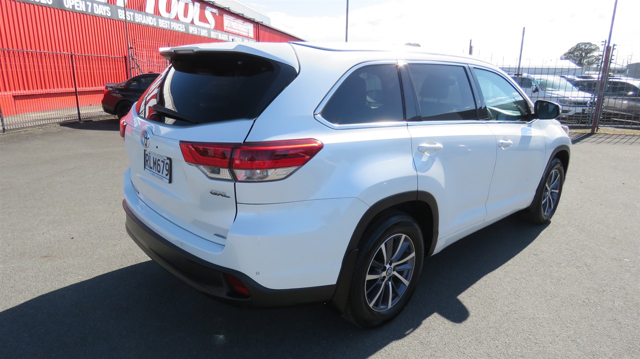 2017 Toyota Highlander