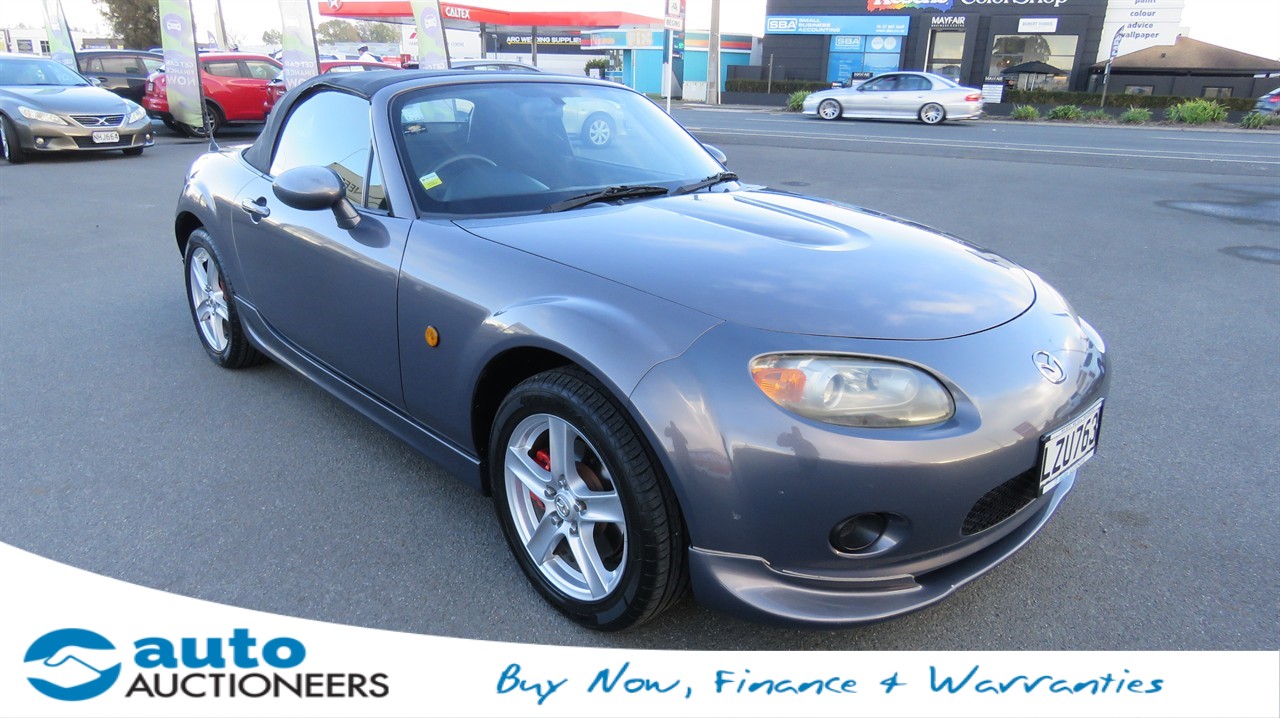 2005 Mazda Roadster